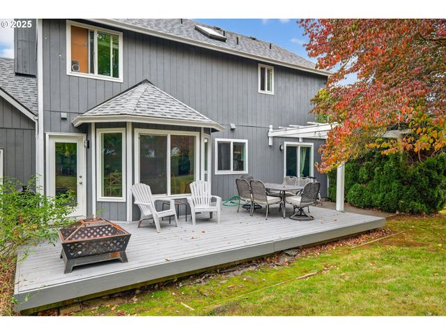 3802 Sw 14TH Dr, Gresham, OR 97080