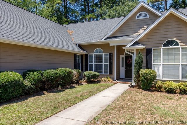 2528 Lull Water Drive, Fayetteville, NC 28306