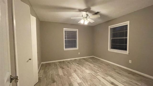 3500 Barbers Hill Road, Highlands, TX 77562