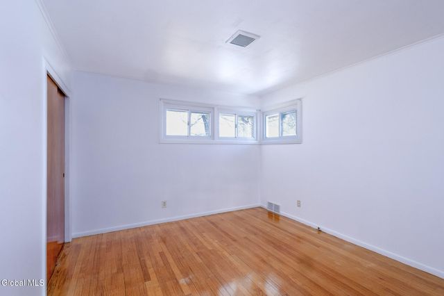 26 Link Street, Albany, NY 12208