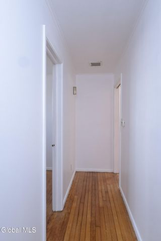 26 Link Street, Albany, NY 12208