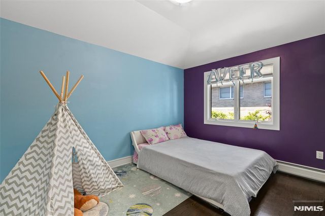 1627 John Street A, Fort Lee, NJ 07024