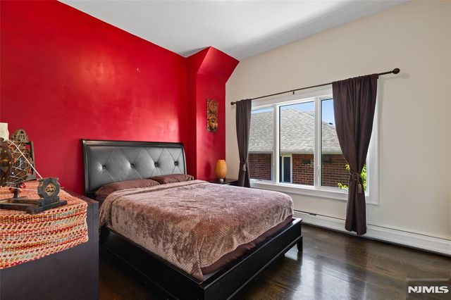 1627 John Street A, Fort Lee, NJ 07024