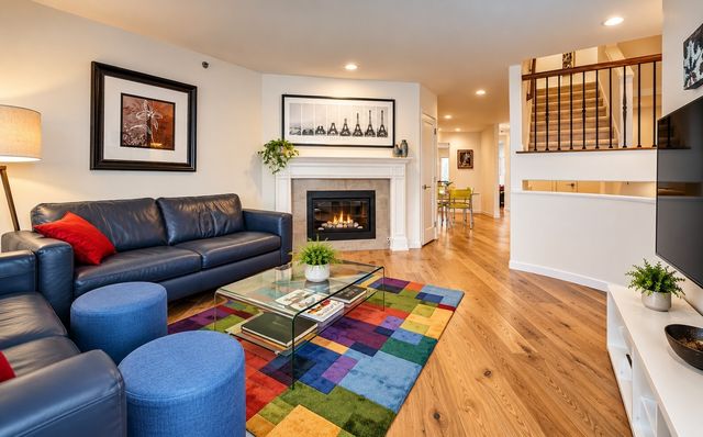 10108 NE 63rd Street, Kirkland, WA 98033