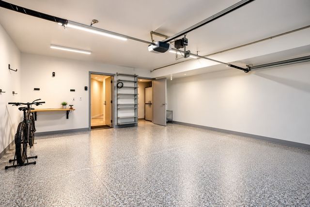 10108 NE 63rd Street, Kirkland, WA 98033