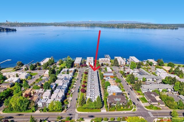 10108 NE 63rd Street, Kirkland, WA 98033
