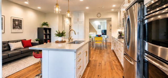 10108 NE 63rd Street, Kirkland, WA 98033