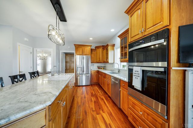 216 Burford Farm Road, Monroe, VA 24574