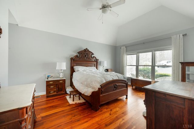 216 Burford Farm Road, Monroe, VA 24574