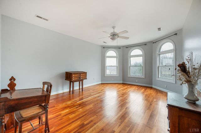 216 Burford Farm Road, Monroe, VA 24574