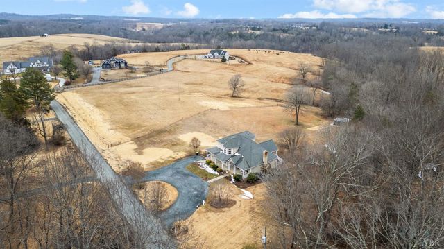 216 Burford Farm Road, Monroe, VA 24574