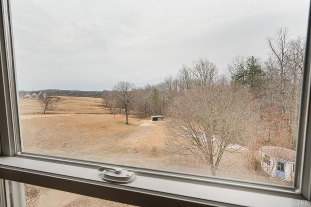 216 Burford Farm Road, Monroe, VA 24574