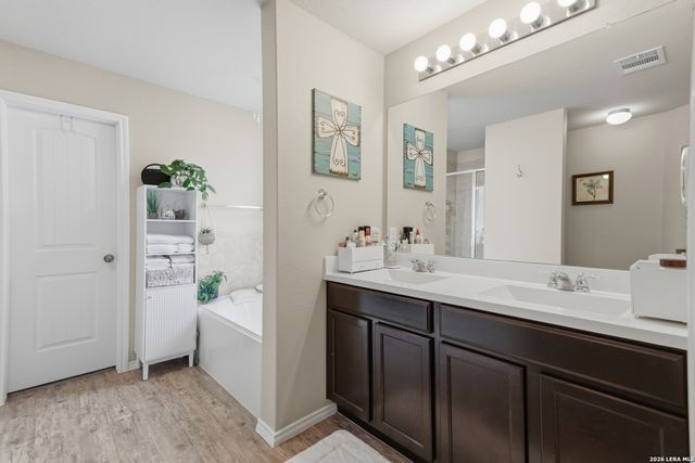 5215 Honeyflower, Bulverde, TX 78163
