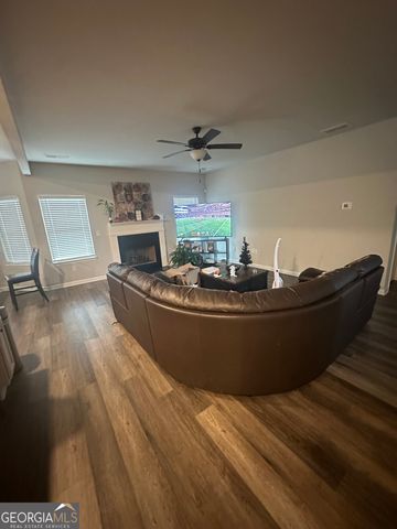 160 Leverett Court, Fayetteville, GA 30215