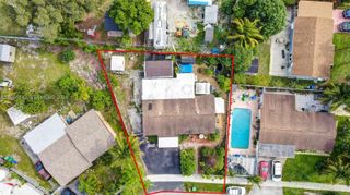 2200 SW 42nd Way, Fort Lauderdale, FL 33317