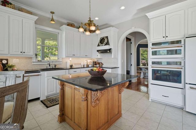 199 Tabitha Drive, Jasper, GA 30143