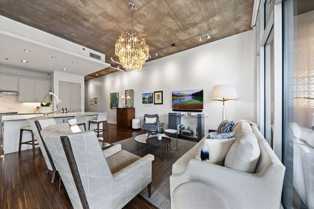 3030 Bryan Street 201, Dallas, TX 75204