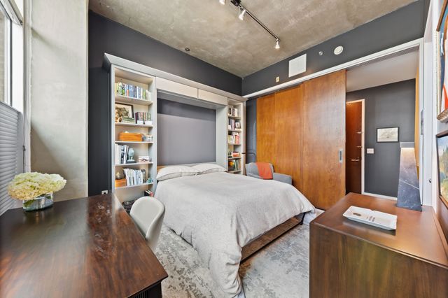 3030 Bryan Street 201, Dallas, TX 75204