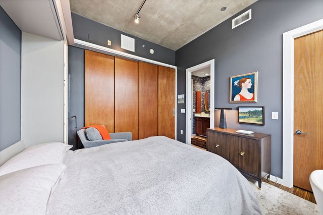 3030 Bryan Street 201, Dallas, TX 75204