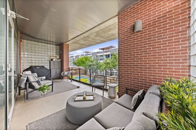 3030 Bryan Street 201, Dallas, TX 75204