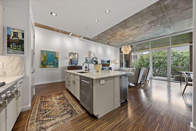 3030 Bryan Street 201, Dallas, TX 75204