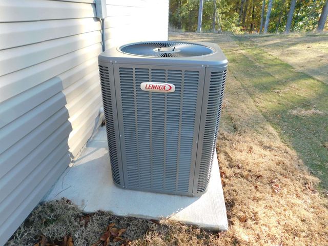 1965 Auburn Hills, Benton, AR 72015