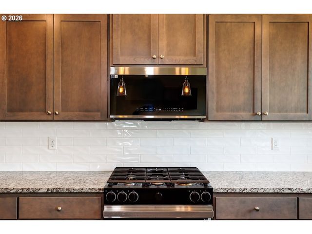 3701 S 39TH Pl, Ridgefield, WA 98642
