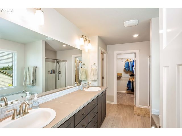 3701 S 39TH Pl, Ridgefield, WA 98642