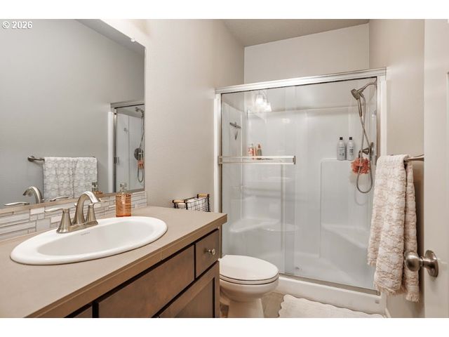 3701 S 39TH Pl, Ridgefield, WA 98642