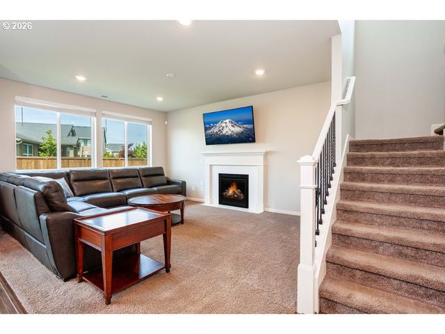 3701 S 39TH Pl, Ridgefield, WA 98642