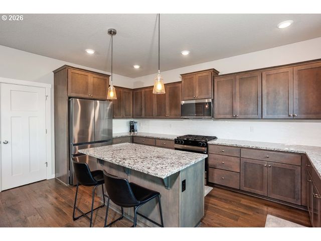 3701 S 39TH Pl, Ridgefield, WA 98642