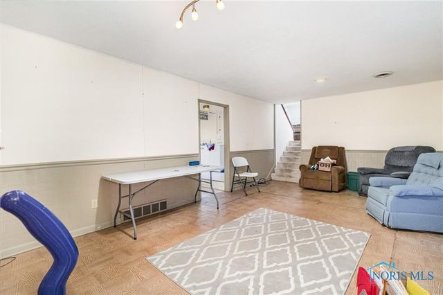 1301 Cass Road, Maumee, OH 43537