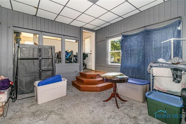 1301 Cass Road, Maumee, OH 43537