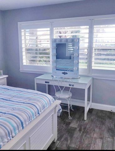 7 E St A, St Augustine, FL 32080