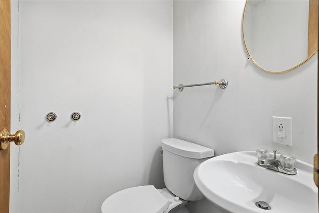 544 Thompson Ave, Clairton, PA 15025