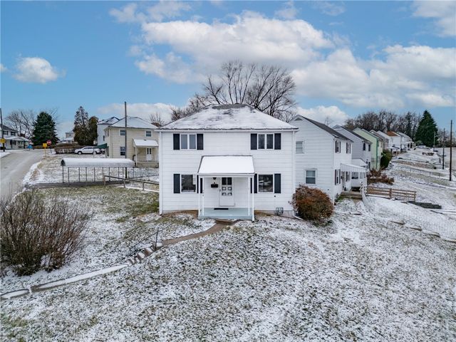 544 Thompson Ave, Clairton, PA 15025