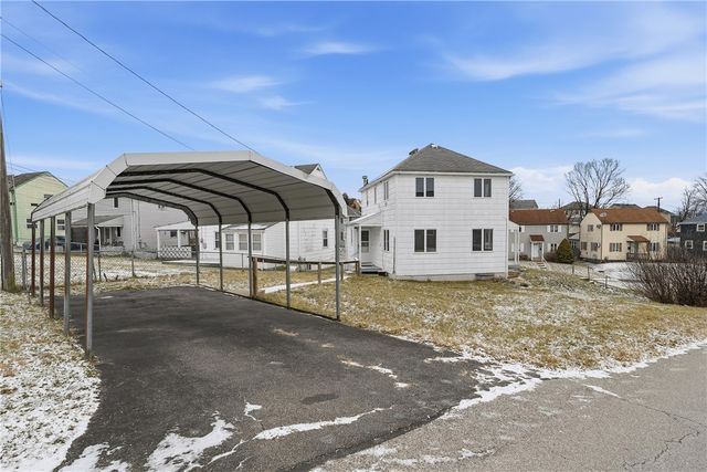 544 Thompson Ave, Clairton, PA 15025