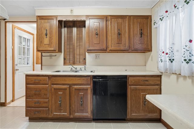 544 Thompson Ave, Clairton, PA 15025