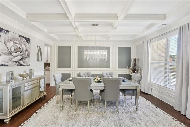 826 Omaha Place, Kennesaw, GA 30152