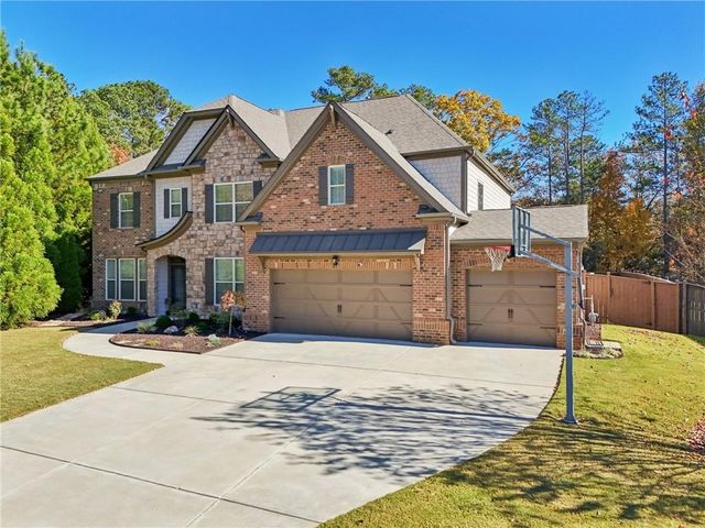 826 Omaha Place, Kennesaw, GA 30152