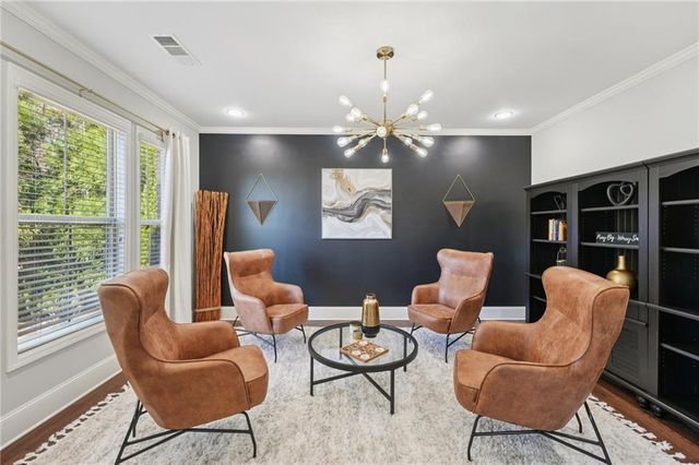 826 Omaha Place, Kennesaw, GA 30152