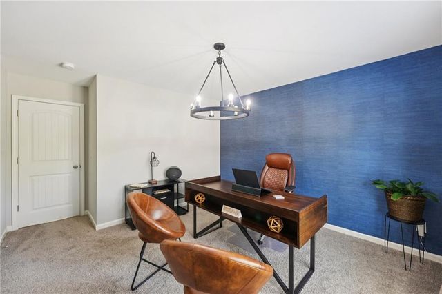 826 Omaha Place, Kennesaw, GA 30152