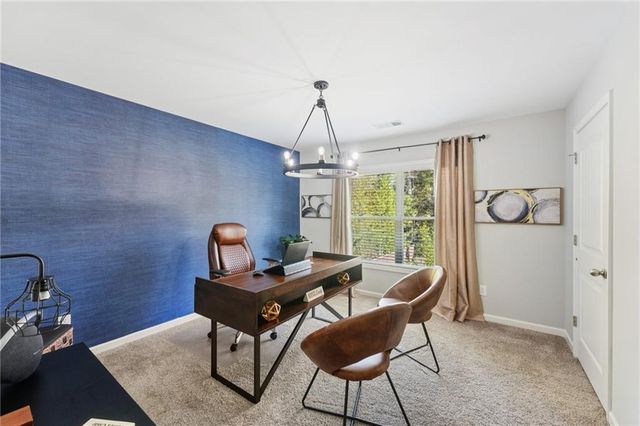 826 Omaha Place, Kennesaw, GA 30152