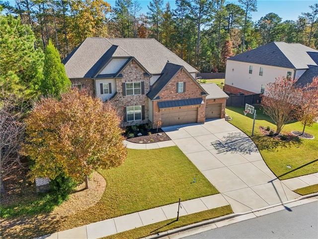 826 Omaha Place, Kennesaw, GA 30152