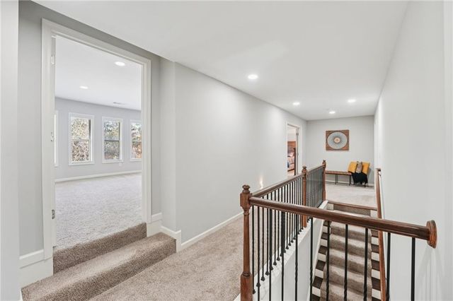 826 Omaha Place, Kennesaw, GA 30152