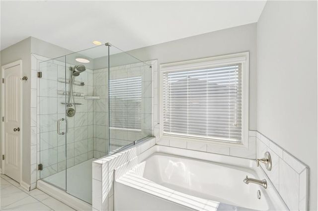 826 Omaha Place, Kennesaw, GA 30152