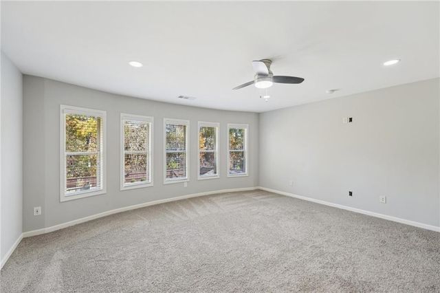 826 Omaha Place, Kennesaw, GA 30152