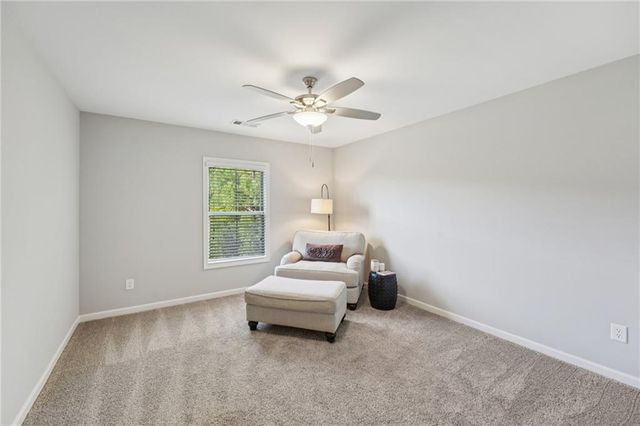 826 Omaha Place, Kennesaw, GA 30152