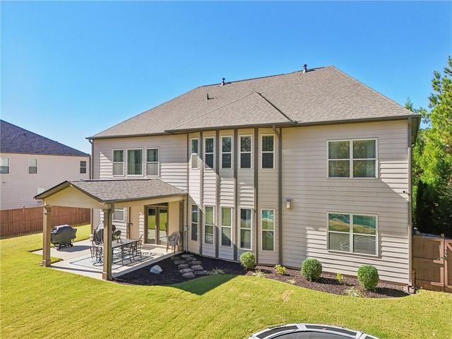 826 Omaha Place, Kennesaw, GA 30152