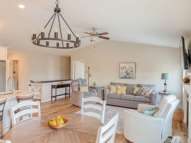 2716 NW 25th Street, Ankeny, IA 50023